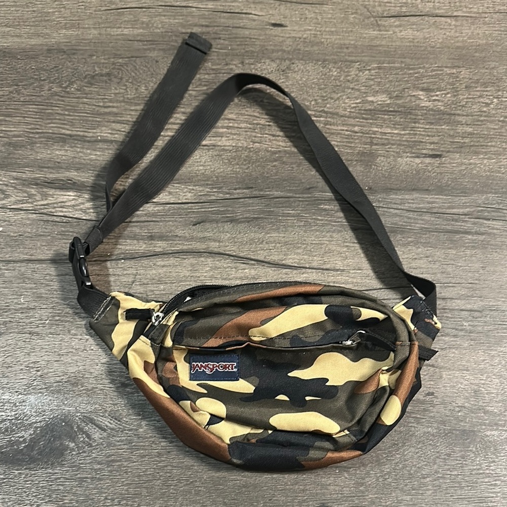 JanSport Brown and Black Belt Bag Sleek Urban Design